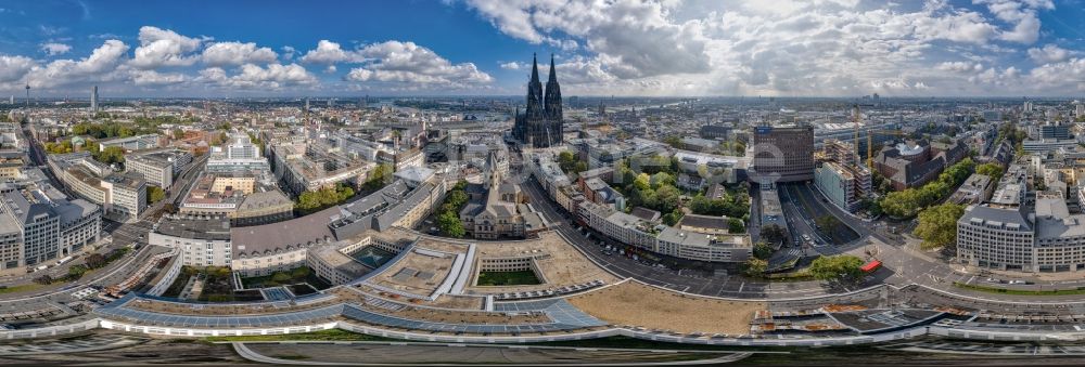 Luftaufnahme Köln - Panorama Kirchengebäude Kölner Dom im Ortsteil Innenstadt in Köln im Bundesland Nordrhein-Westfalen - NRW, Deutschland