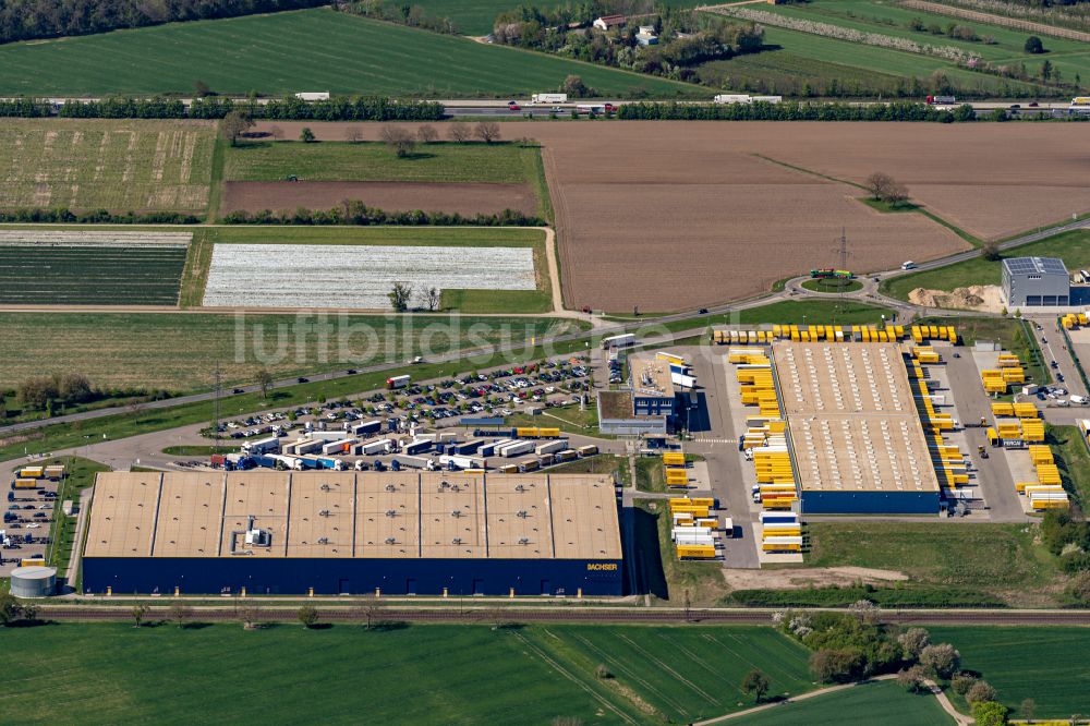 Luftaufnahme Malsch - Panorama der Lagerhallen und Speditionsgebäude der Dachser GmbH & Co.KG in Malsch im Bundesland Baden-Württemberg