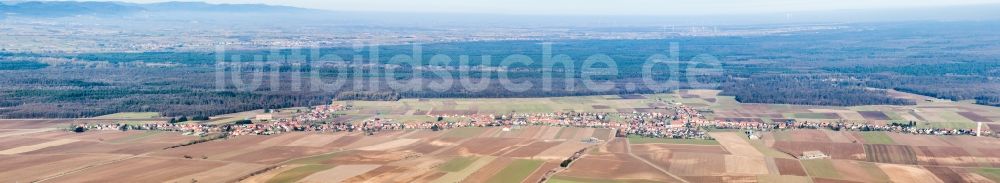 Schleithal von oben - Panorama des längsten Dorf des Elsaß in Schleithal in Grand Est, Frankreich