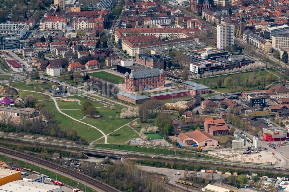 Luftbild Karlsruhe - Parkanlage City Park in Karlsruhe im Bundesland Baden-Württemberg, Deutschland