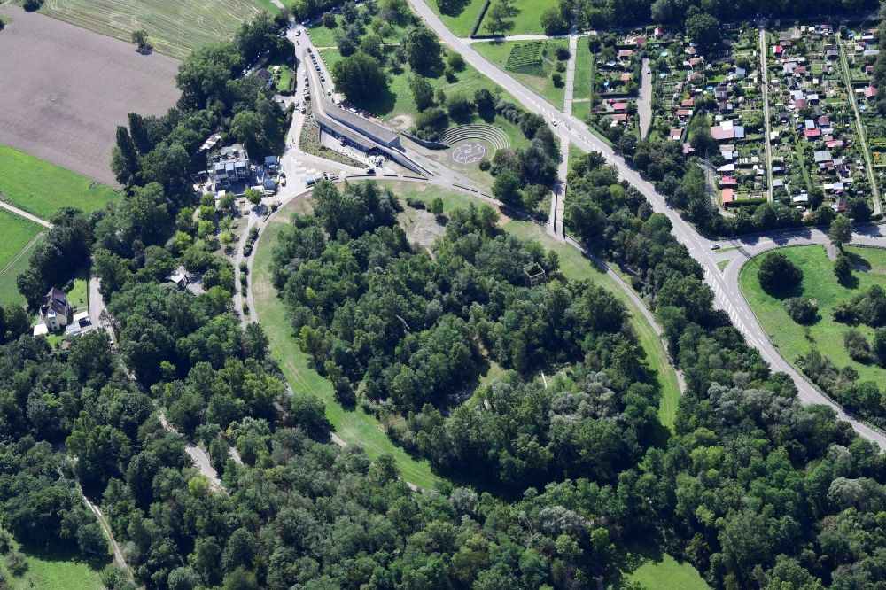 Luftaufnahme Weil am Rhein - Parkanlage Dreiländergarten mit dem TRUZ im Hadid Pavillon auf dem Gelände der ehemaligen Landesgartenschau in Weil am Rhein im Bundesland Baden-Württemberg, Deutschland
