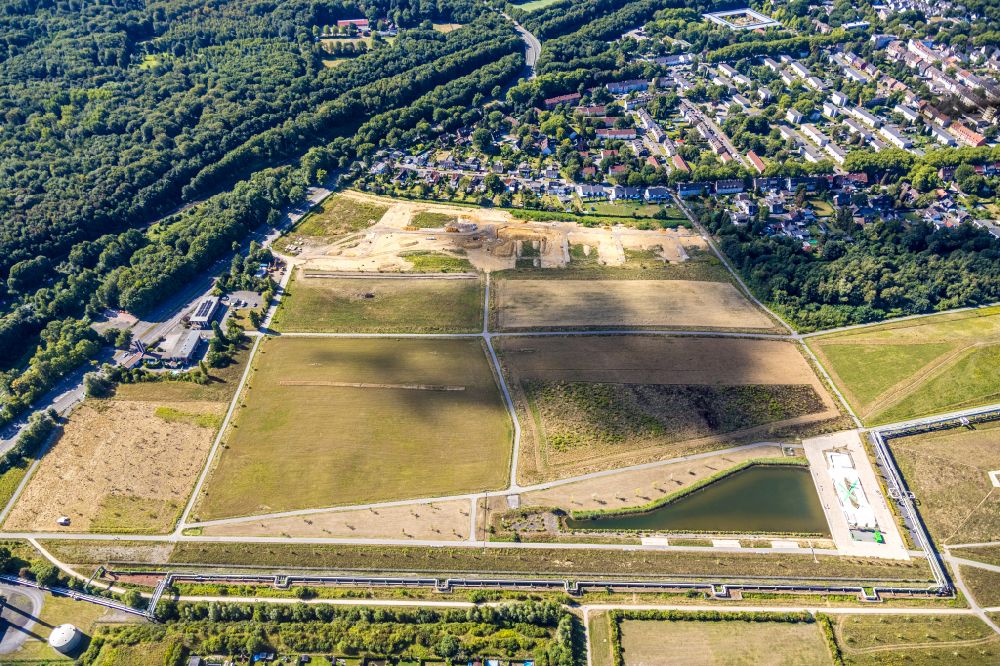 Luftbild Gelsenkirchen - Parkanlage Glückauf Park - Park des Wandels in Gelsenkirchen im Bundesland Nordrhein-Westfalen, Deutschland