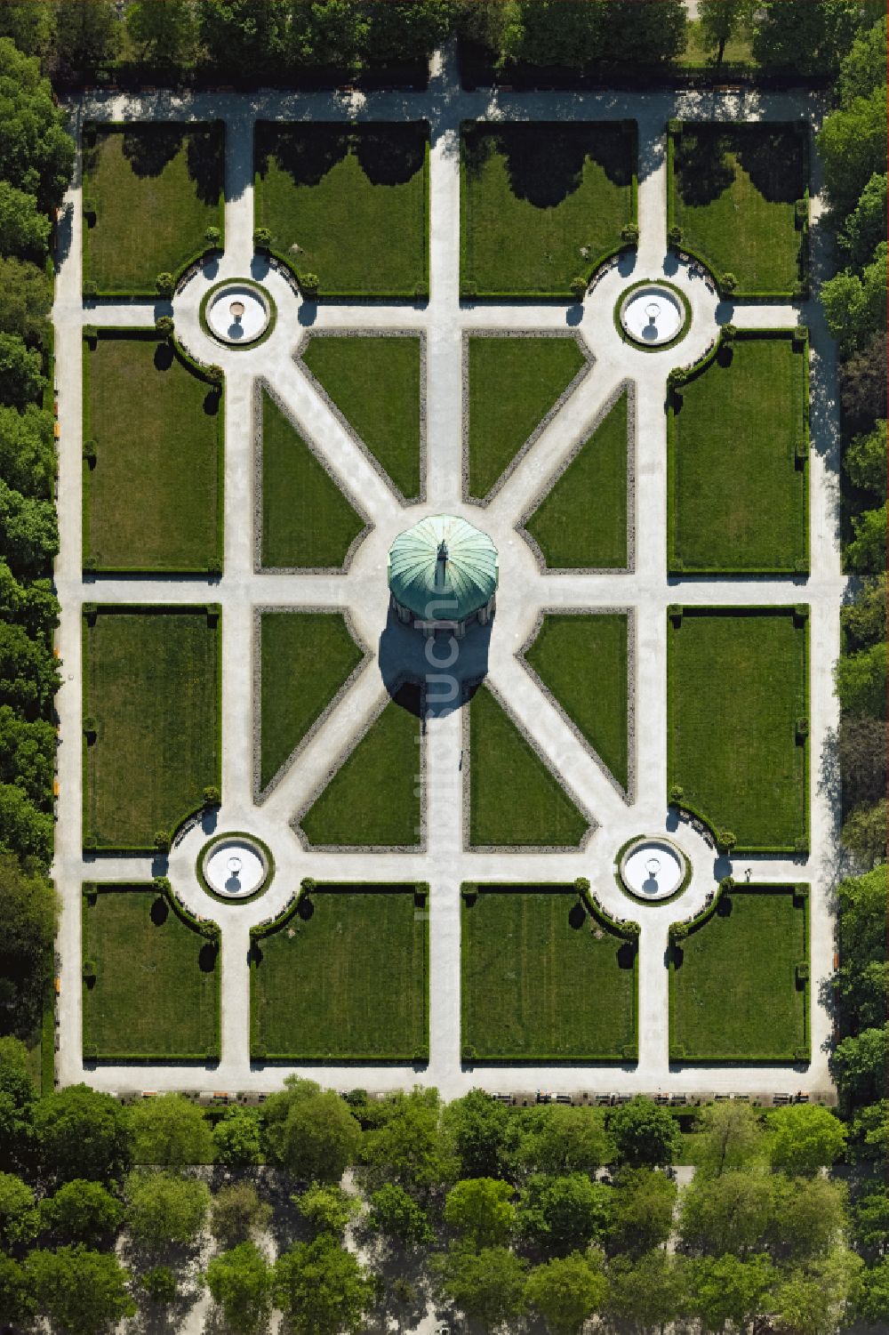 Luftbild München - Parkanlage Hofgarten in München im Bundesland Bayern, Deutschland