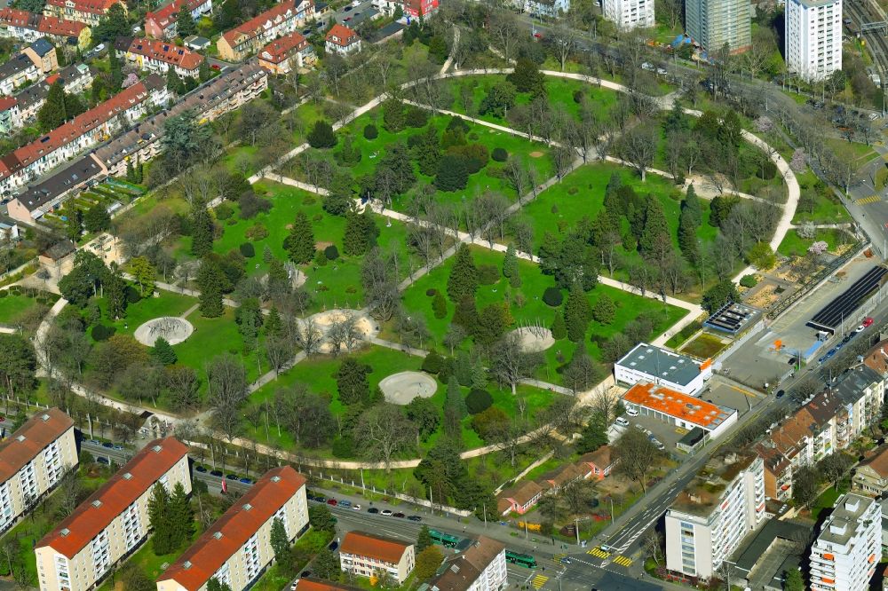 Luftbild Basel - Parkanlage Kannenfeldplatz in Basel, Schweiz
