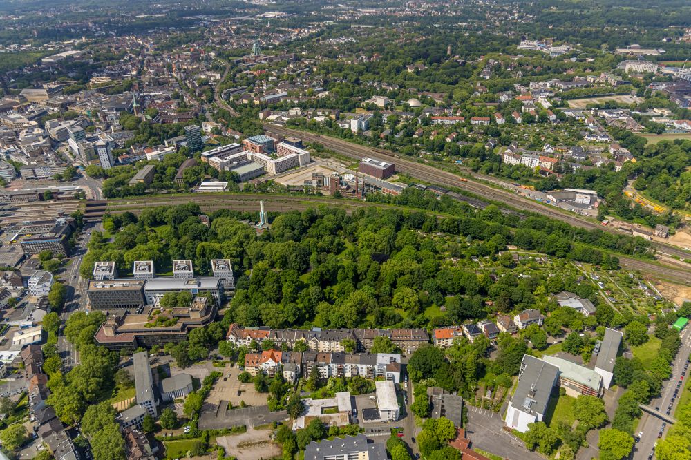 Luftbild Bochum - Parkanlage des Kortumpark Bochum in Bochum im Bundesland Nordrhein-Westfalen, Deutschland