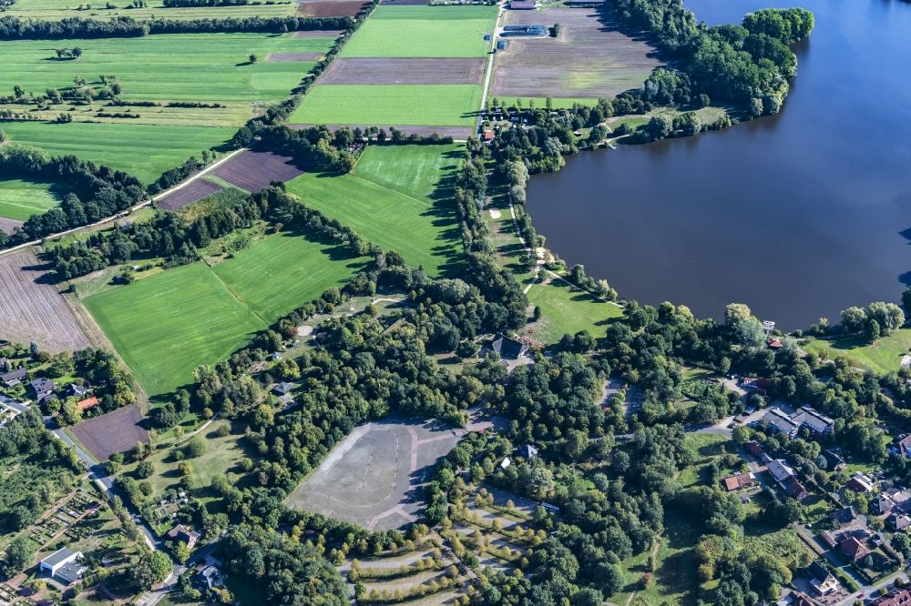Luftaufnahme Bremervörde - Parkanlage der Natur- und Erlebnispark Bremervörde GmbH in Bremervörde im Bundesland Niedersachsen, Deutschland