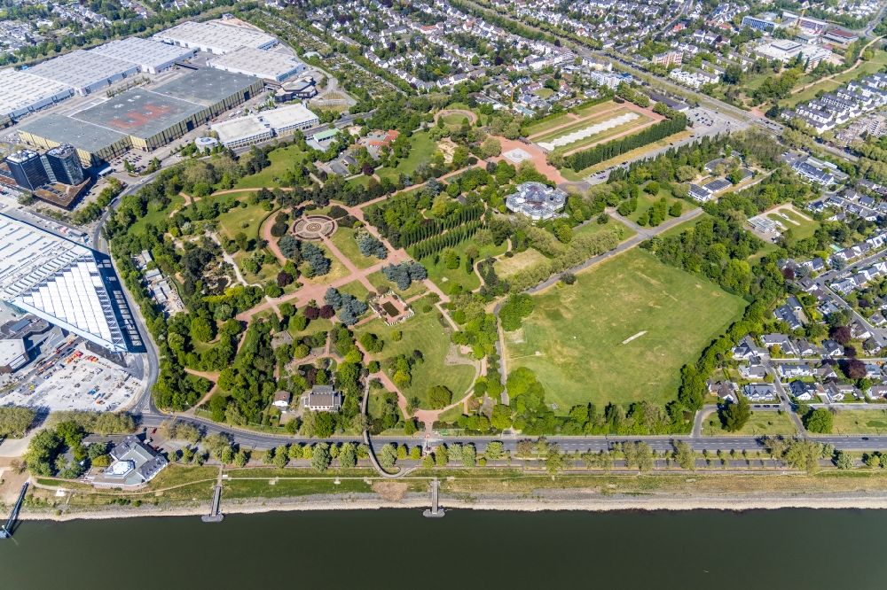 Luftbild Düsseldorf - Parkanlage Nordpark in Düsseldorf im Bundesland Nordrhein-Westfalen, Deutschland