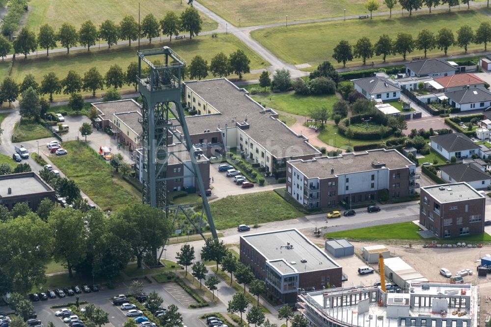 Oberhausen von oben - Parkanlage OLGA-Park mit ehemaligem Förderturm und Steigerhaus im Bundesland Nordrhein-Westfalen
