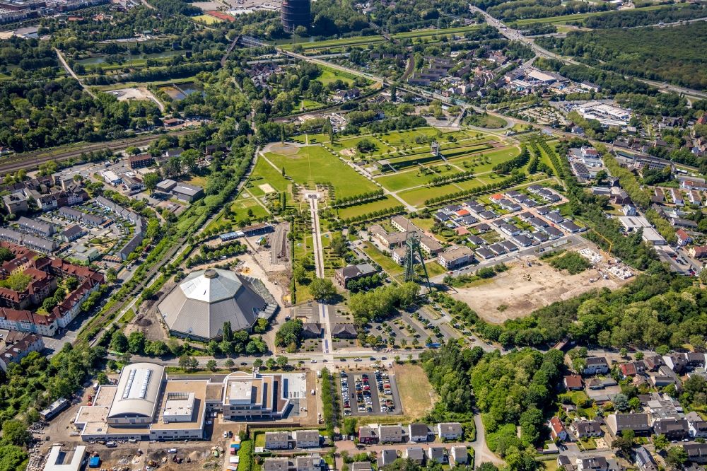 Luftbild Oberhausen - Parkanlage OLGA-Park auf dem Gelände der ehemaligen Zeche Osterfeld in Oberhausen im Bundesland Nordrhein-Westfalen, Deutschland
