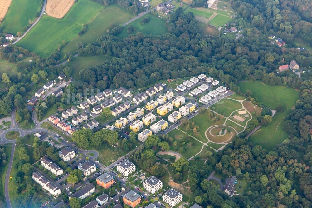 Luftaufnahme Essen - Parkanlage Spielplatz Kupferdreh Dilldorfer Höhe in Essen im Bundesland Nordrhein-Westfalen, Deutschland