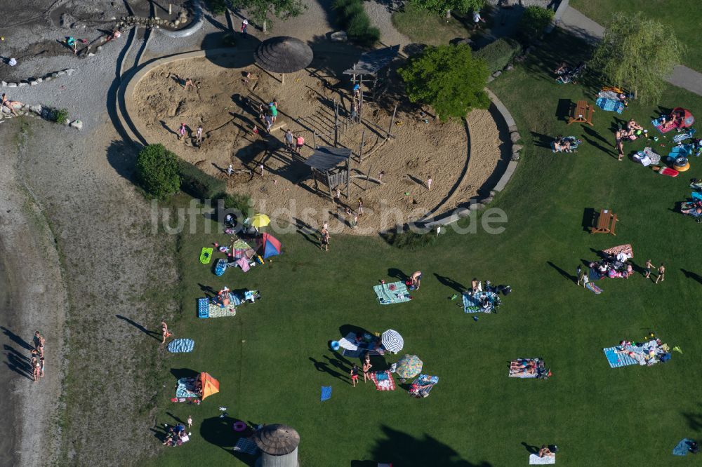 Salem von oben - Parkanlage und Spielplatz mit Sandflächen im Naturerlebnispark in Salem im Bundesland Baden-Württemberg, Deutschland