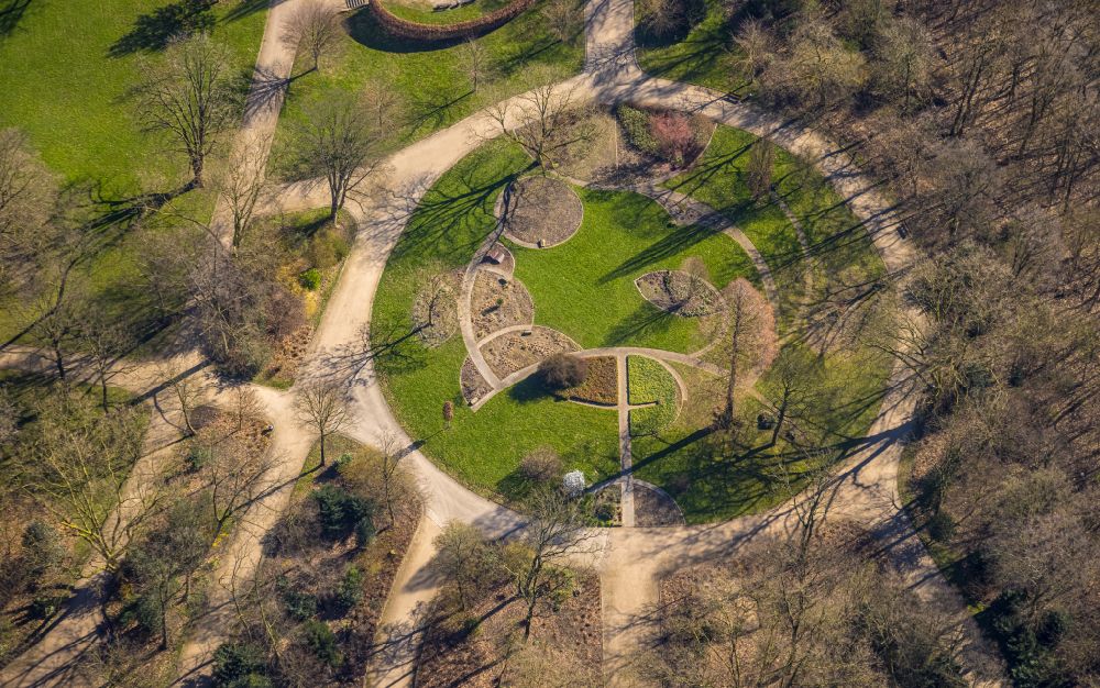Luftaufnahme Gelsenkirchen - Parkanlage Stadtgarten Gelsenkirchen in Gelsenkirchen im Bundesland Nordrhein-Westfalen, Deutschland