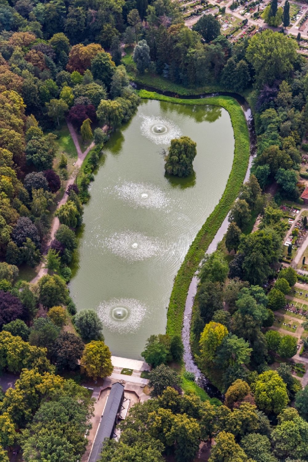 Luftbild Werne - Parkanlage Stadtpark mit See in Werne im Bundesland Nordrhein-Westfalen, Deutschland