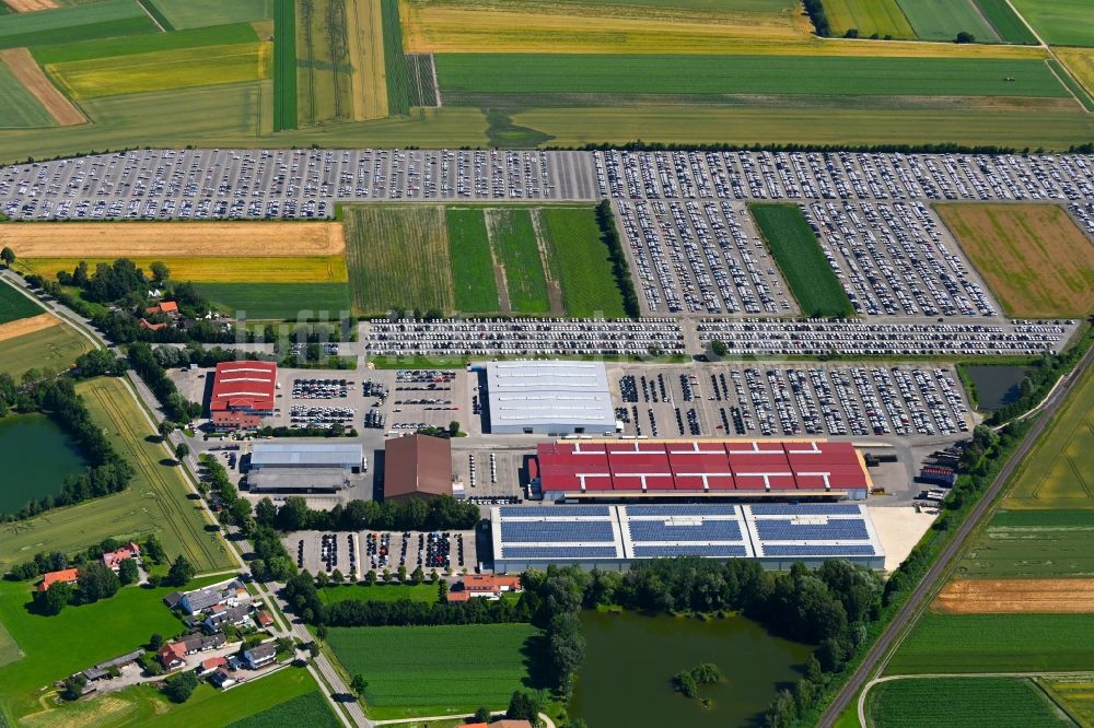 Karlskron von oben - Parkplatz und Abstellfläche für Automobile der ARS Altmann AG in Probfeld im Bundesland Bayern, Deutschland