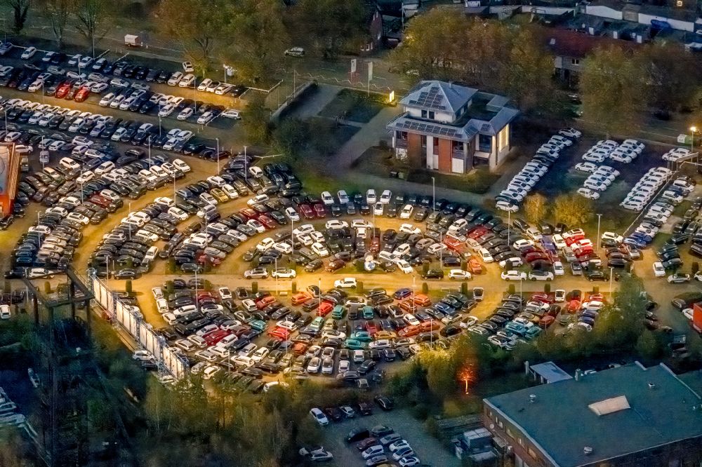 Luftbild Hamm - Parkplatz und Abstellfläche für Automobile in Hamm im Bundesland Nordrhein-Westfalen