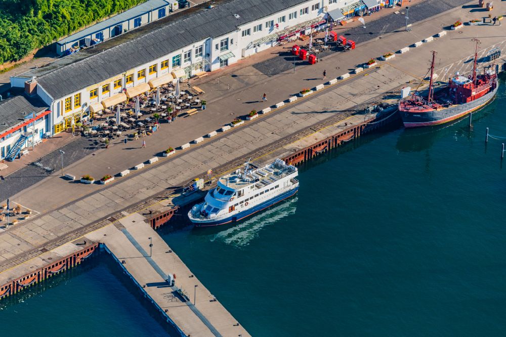 Luftbild Sassnitz - Passagier- und Fahrgastschiff CAP ARKONA in Sassnitz im Bundesland Mecklenburg-Vorpommern, Deutschland