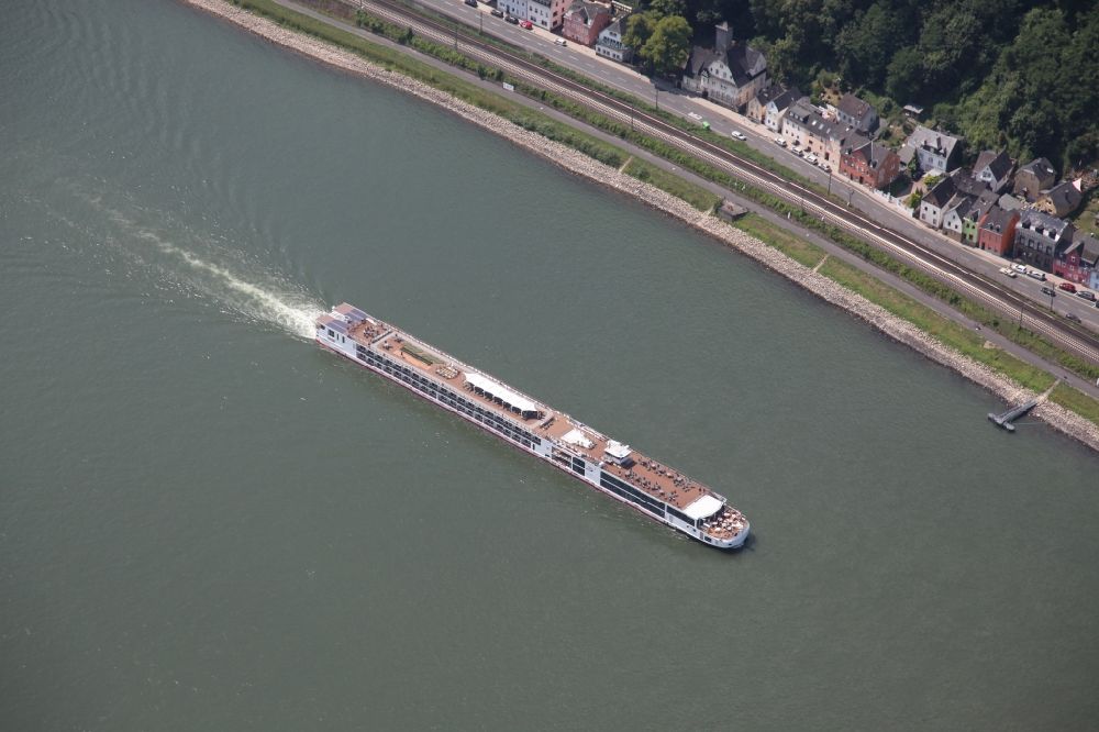 Luftbild Koblenz - Passagier- und Fahrgastschiff des Unternehmens Viking in Koblenz im Bundesland Rheinland-Pfalz, Deutschland
