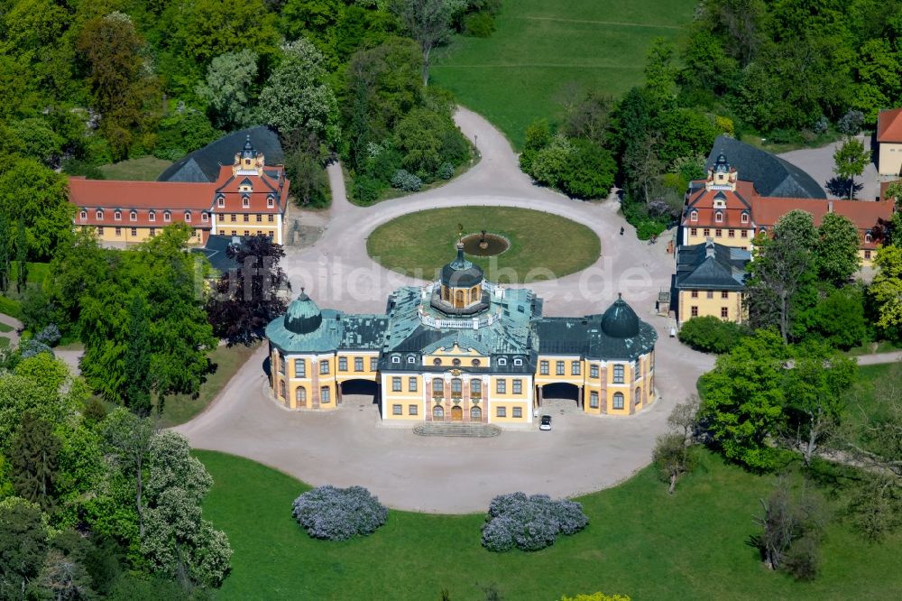 Weimar aus der Vogelperspektive: Pavillon von Schloss Belvedere in Weimar im Bundesland Thüringen, Deutschland
