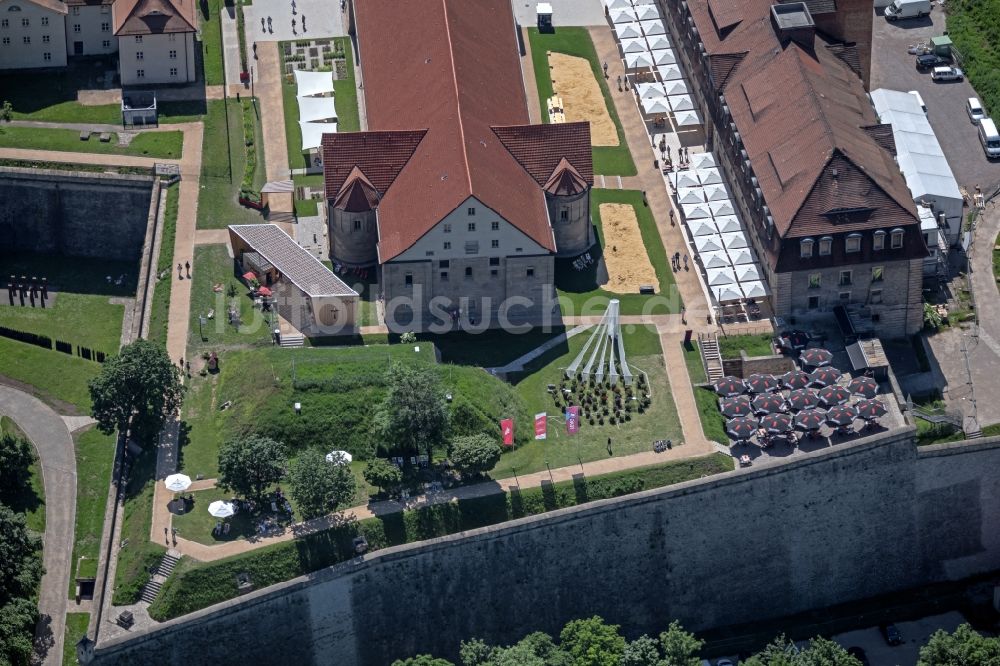 Luftbild Erfurt - Peterskirche auf dem Innenhof der Zitadelle am egapark auf dem Petersberg in Erfurt im Bundesland Thüringen, Deutschland