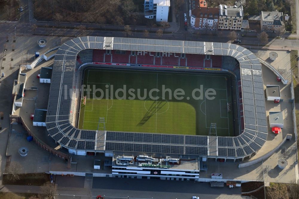 Halle (Saale) von oben - Photovoltaik- Solarkraftwerk am Stadion Erdgas Sportpark in Halle (Saale) im Bundesland Sachsen-Anhalt