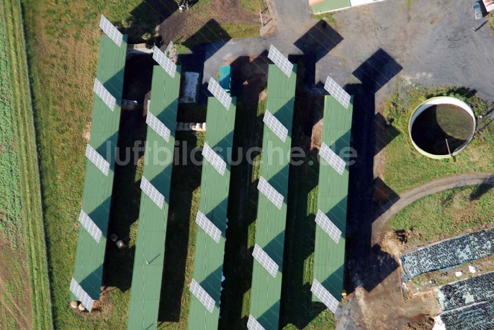 Luftaufnahme Willingshausen - Photovoltaikanlage im Ortsteil Wasenberg