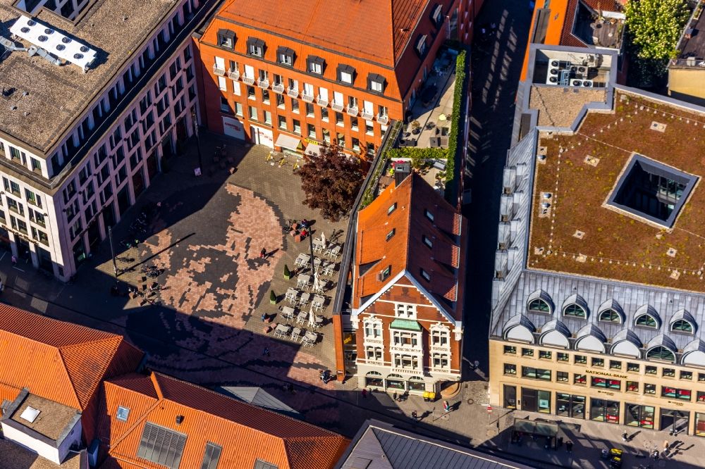 Münster von oben - Picassoplatz in der Altstadt in Münster im Bundesland Nordrhein-Westfalen, Deutschland