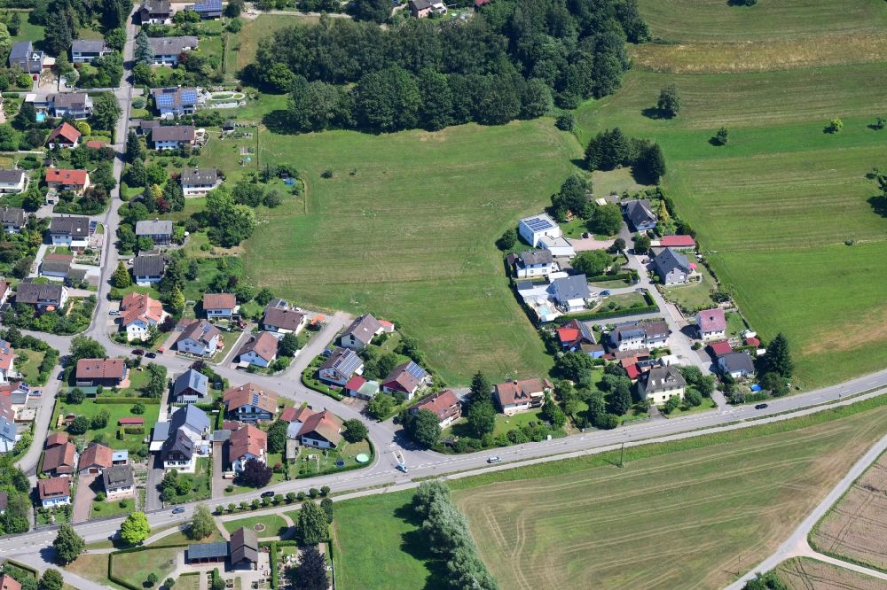 Luftaufnahme Schopfheim - Planungsgebiet Stalten zum Neubau von Wohnhäusern im Ortsteil Langenau in Schopfheim im Bundesland Baden-Württemberg, Deutschland