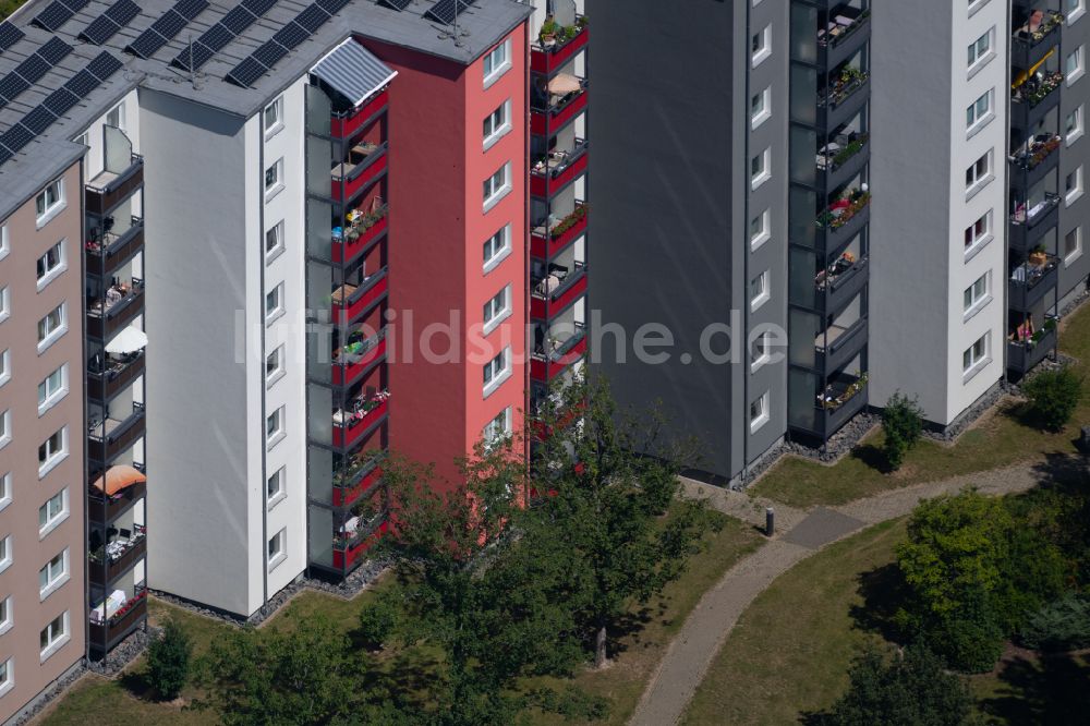 Luftbild Braunschweig - Plattenbau- Hochhaus- Wohnsiedlung in Braunschweig im Bundesland Niedersachsen, Deutschland