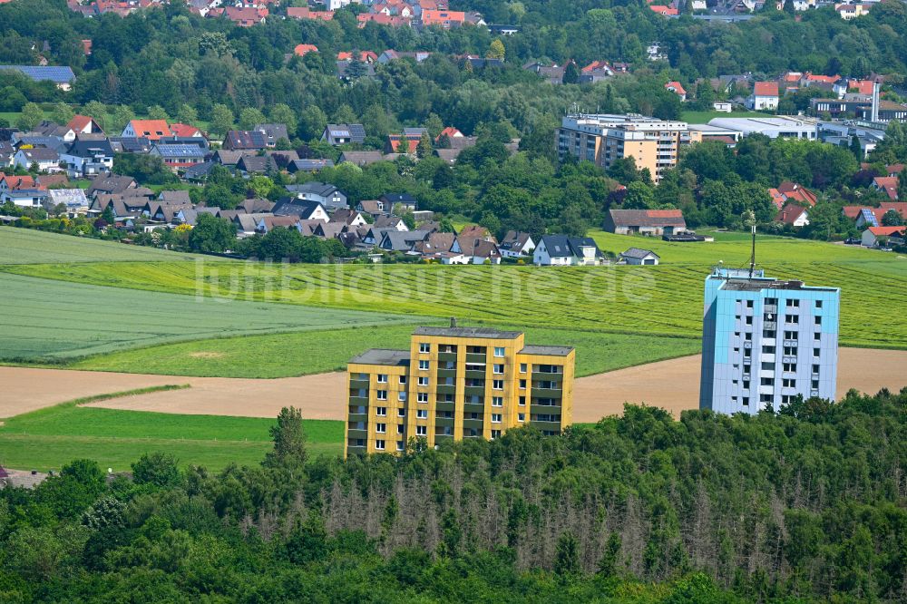 Luftaufnahme Lemgo - Plattenbau- Hochhaus- Wohnsiedlung in Lemgo im Bundesland Nordrhein-Westfalen, Deutschland