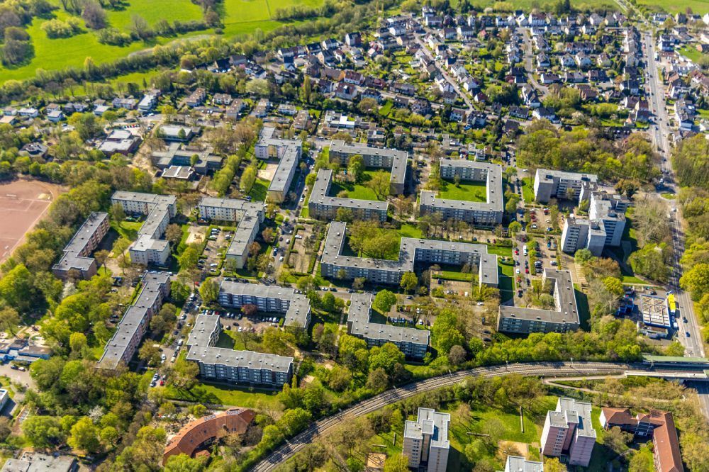 Luftbild Dortmund - Plattenbau- Hochhaus- Wohnsiedlung im Ortsteil Scharnhorst-Ost in Dortmund im Bundesland Nordrhein-Westfalen, Deutschland