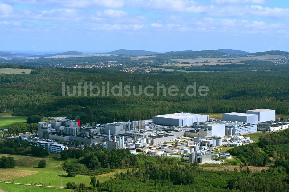 Wachau aus der Vogelperspektive: Produktionsanlagen des Unternehmens Sachsenmilch im Ortsteil Leppersdorf in Wachau im Bundesland Sachsen