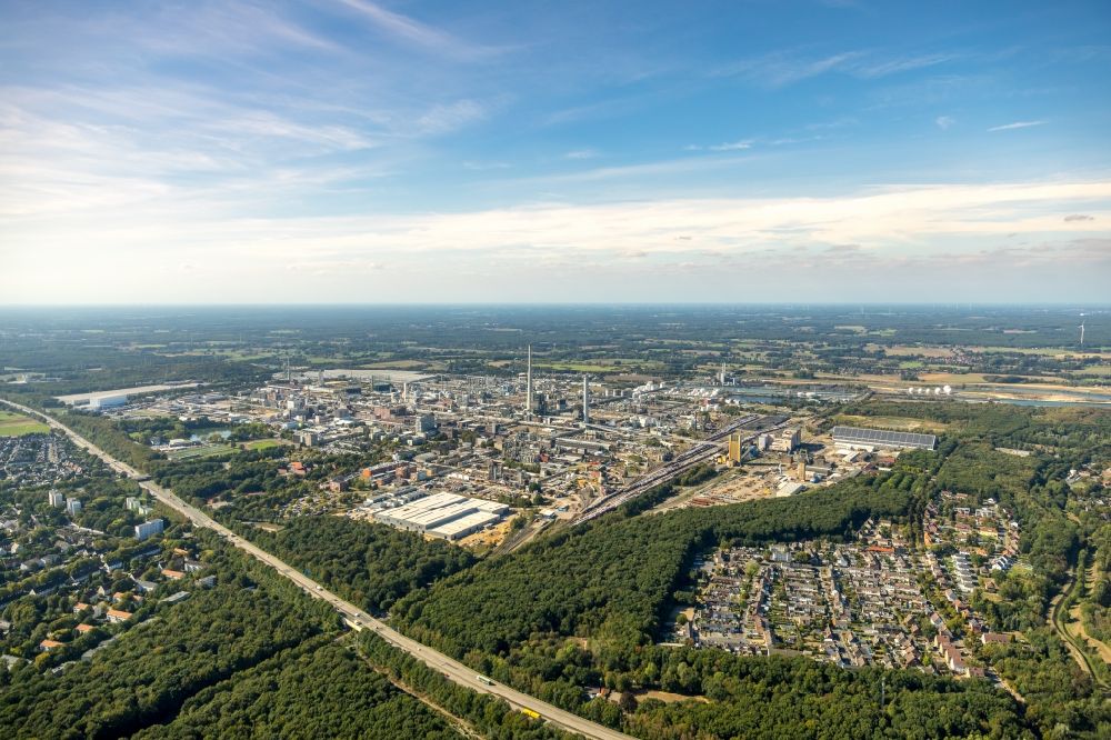Luftbild Marl - Raffinerie- Werksgelände des Chemieproduzenten am Chemiepark in Marl im Bundesland Nordrhein-Westfalen, Deutschland