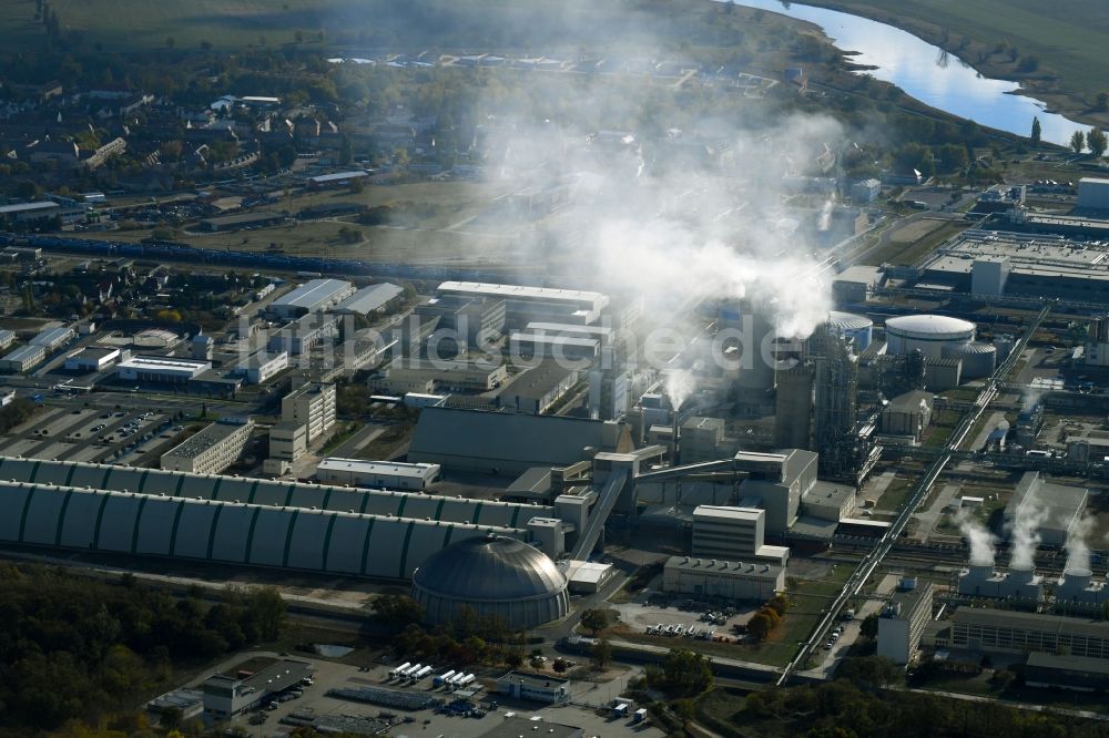 Luftbild Piesteritz - Raffinerie- Werksgelände des Chemieproduzenten SKW Stickstoffwerke Piesteritz GmbH in Piesteritz im Bundesland Sachsen-Anhalt, Deutschland