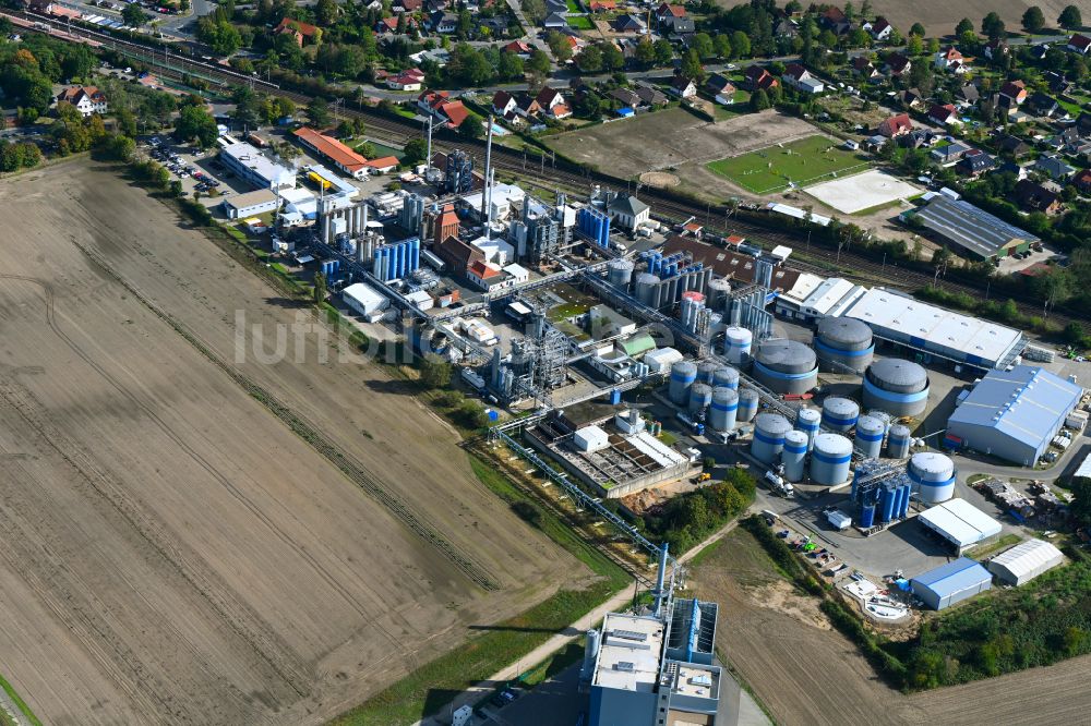 Dollbergen von oben - Raffinerie- Werksgelände des Mineralölproduzenten AVISTA OIL AG in Dollbergen im Bundesland Niedersachsen
