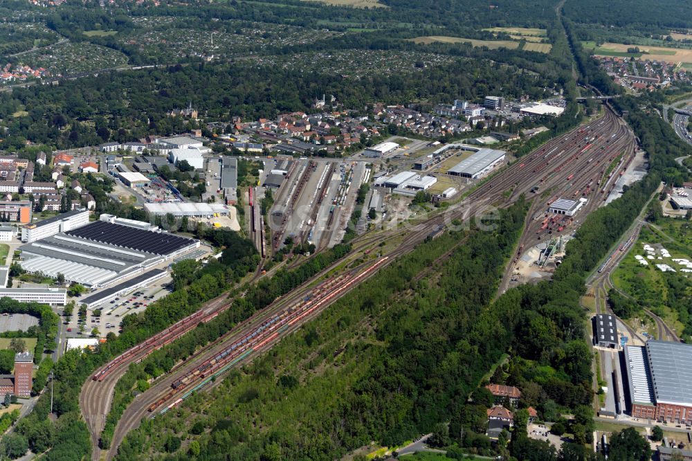 Braunschweig aus der Vogelperspektive: Rangierbahnhof und Güterbahnhof in Braunschweig im Bundesland Niedersachsen, Deutschland