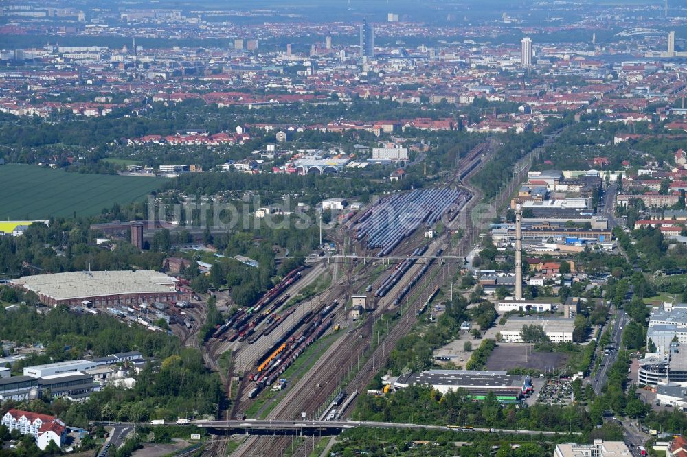 Leipzig von oben - Rangierbahnhof und Güterbahnhof der Deutschen Bahn im Ortsteil Engelsdorf in Leipzig im Bundesland Sachsen, Deutschland