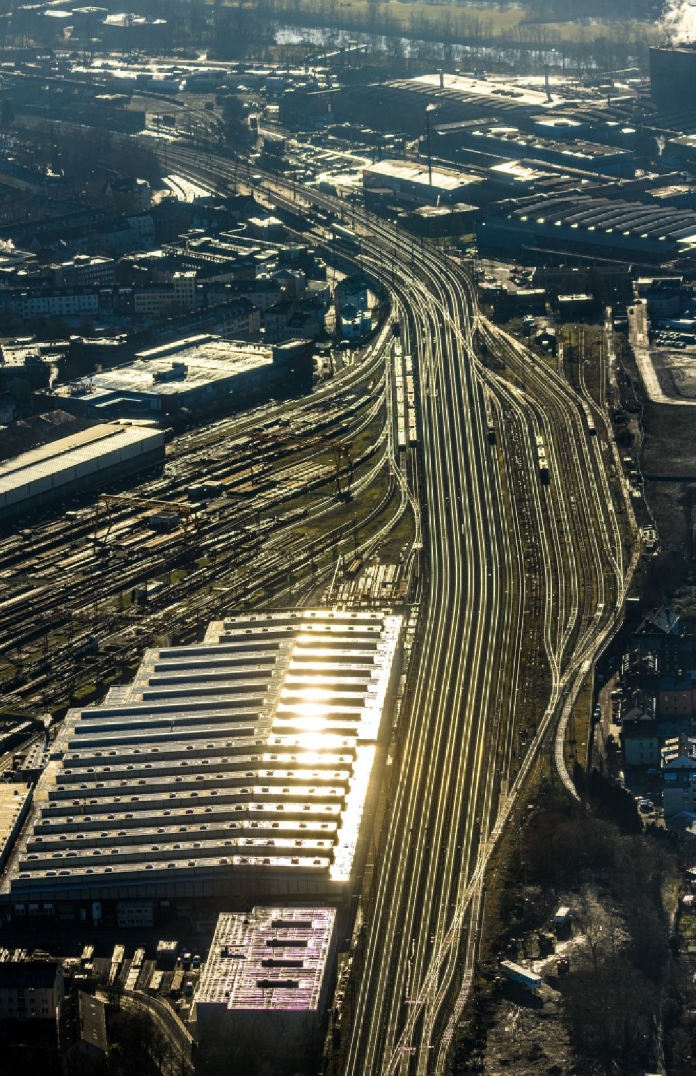 Witten von oben - Rangierbahnhof und Güterbahnhof der Deutschen Bahn in Witten im Bundesland Nordrhein-Westfalen, Deutschland