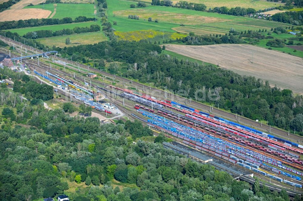 Elstal aus der Vogelperspektive: Rangierbahnhof und Güterbahnhof in Elstal im Bundesland Brandenburg, Deutschland