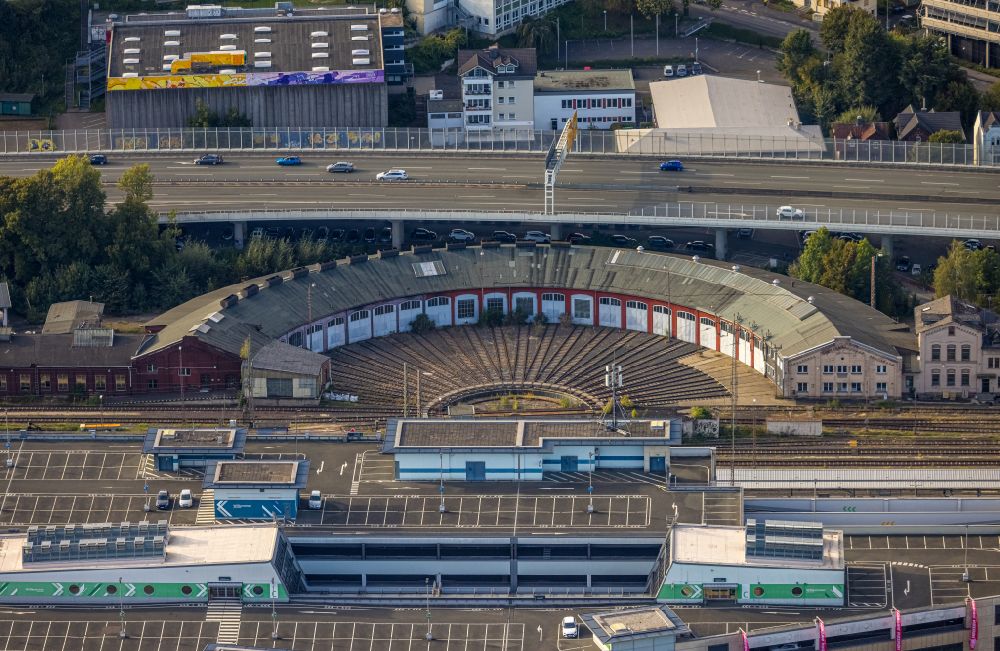 Luftbild Siegen - Rangierbahnhof und Güterbahnhof sowie Hauptbahnhof der Deutschen Bahn in Siegen im Bundesland Nordrhein-Westfalen, Deutschland