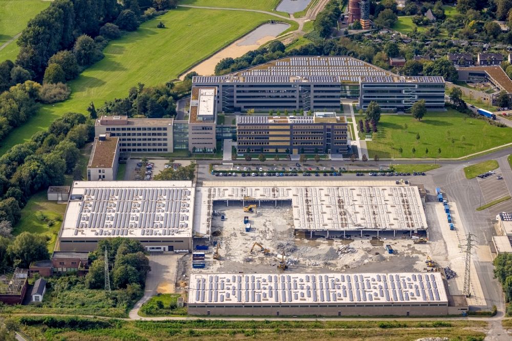 Luftaufnahme Mülheim an der Ruhr - Rückbau eines Lager-Gebäudekomplex und Logistikzentrum auf dem Gelände ALDI Süd in Mülheim an der Ruhr im Bundesland Nordrhein-Westfalen, Deutschland