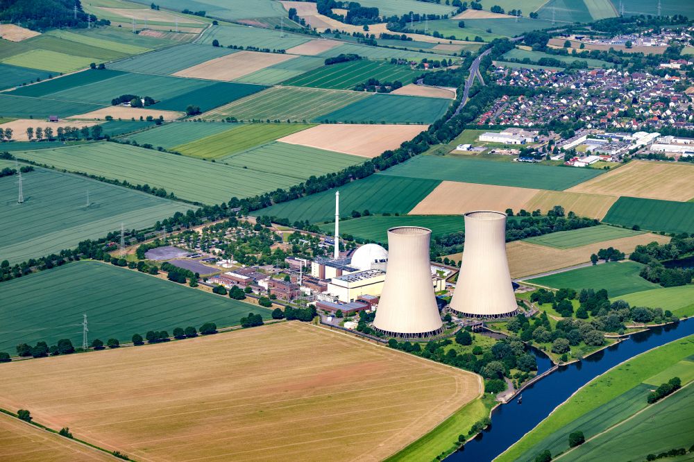 Luftbild Grohnde - Reaktorblöcke und Anlagen des AKW - KKW Kernkraftwerk Grohnde im Bundesland Niedersachsen, Deutschland