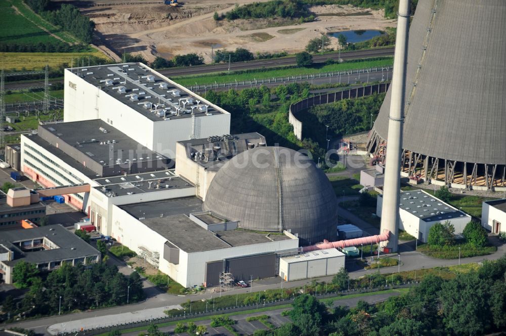 Luftbild Mülheim-Kärlich - Reaktorblöcke und Anlagen des AKW - KKW Kernkraftwerk in Mülheim-Kärlich im Bundesland Rheinland-Pfalz, Deutschland