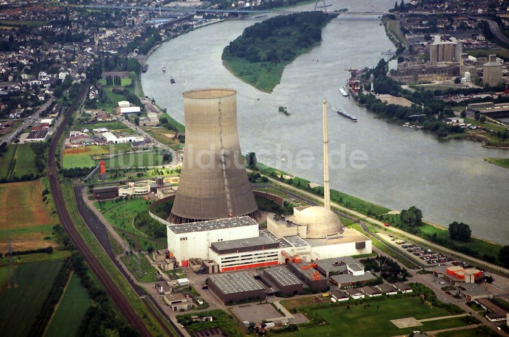 Mülheim-Kärlich von oben - Reaktorblock und Anlagen des ehemaligen AKW - KKW Kernkraftwerk in Mülheim-Kärlich im Bundesland Rheinland-Pfalz, Deutschland