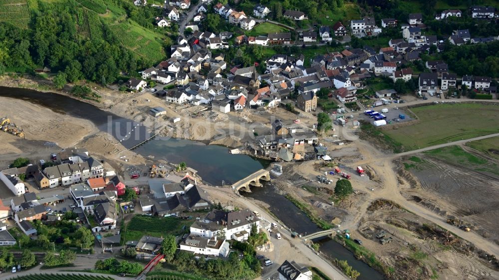 Rech von oben - Rech nach der Hochwasserkatastrophe diesen Jahres im Bundesland Rheinland-Pfalz, Deutschland