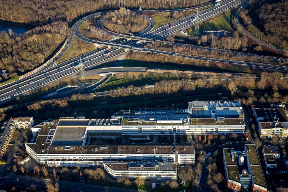 Luftbild Düsseldorf - Rechenzentrum Interxion Deutschland GmbH in Düsseldorf im Bundesland Nordrhein-Westfalen, Deutschland