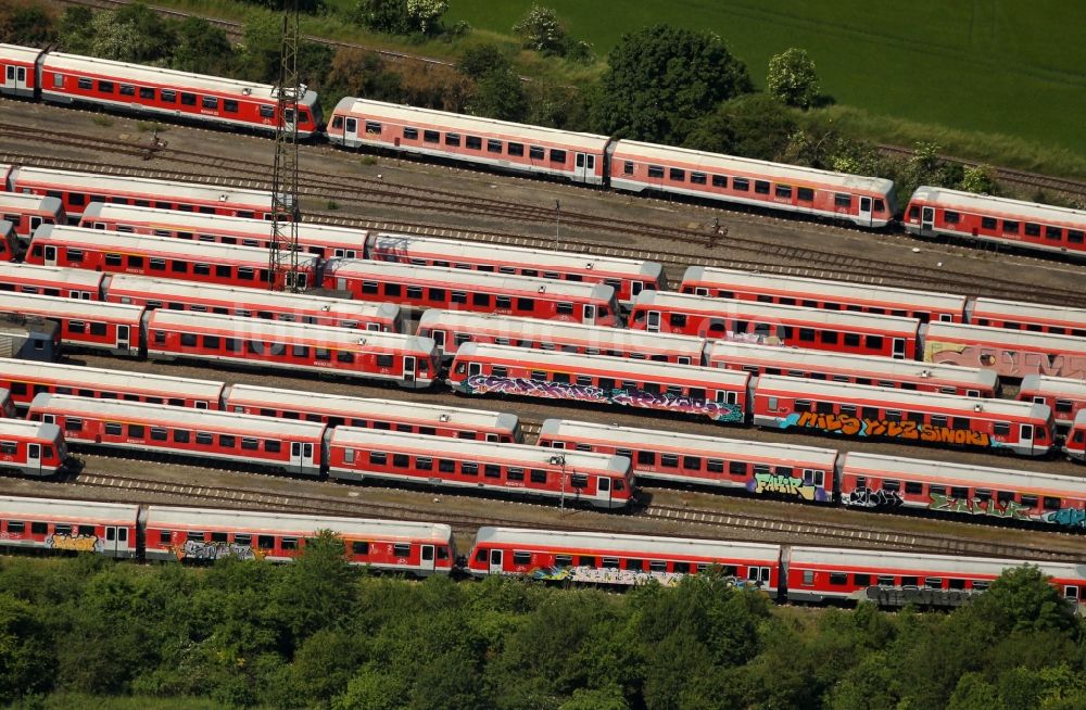 Karsdorf von oben - Regionalverkehrs- Depot und Abstellgleise in Karsdorf im Bundesland Sachsen-Anhalt, Deutschland