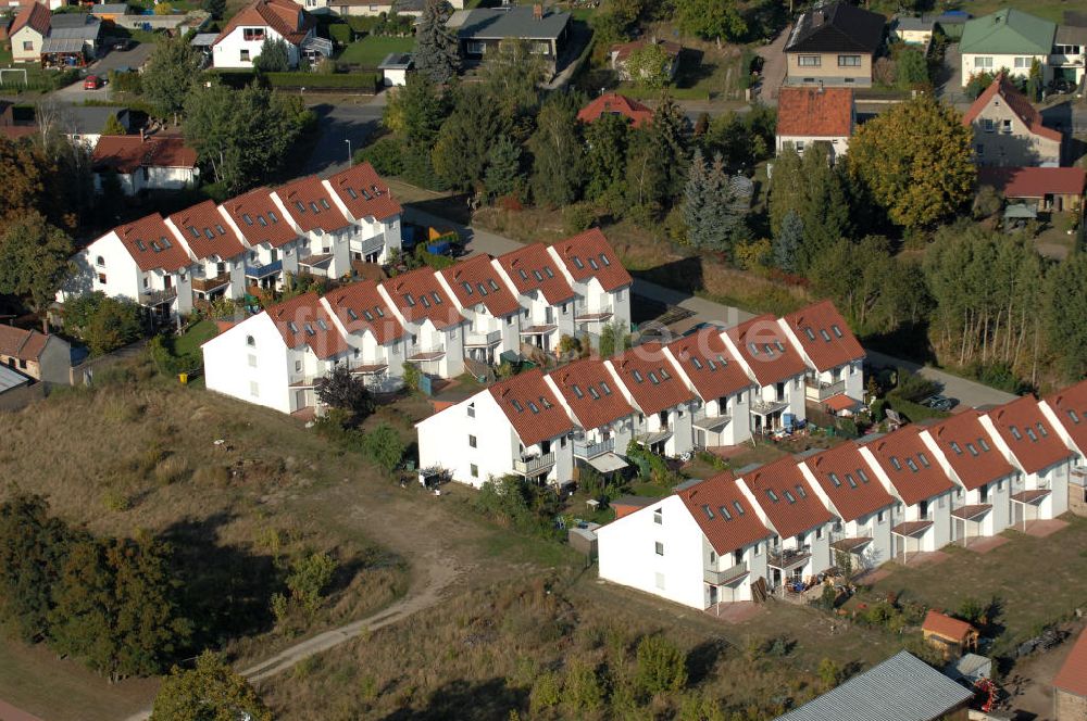 Luftbild Bötzow - Reiheneigentumshäuser in Bötzow