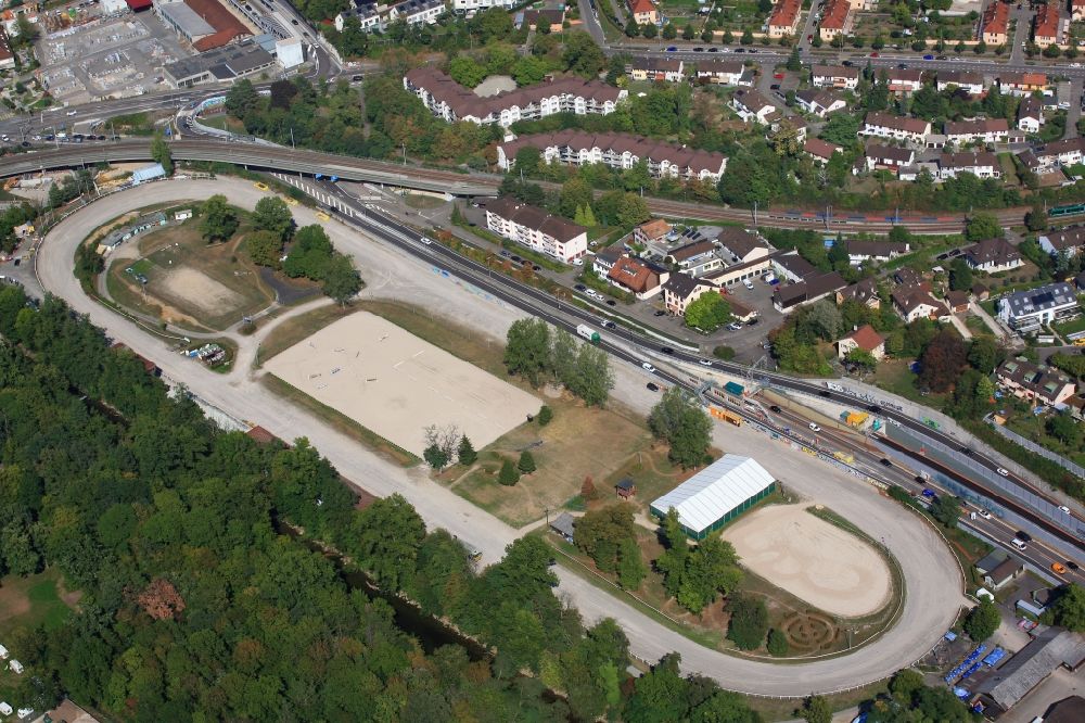 Luftaufnahme Muttenz - Reitsport- Trainingsplatz am Ausbildungsstall Schänzli in Muttenz im Kanton Basel-Landschaft, Schweiz