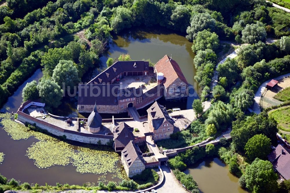 Luftaufnahme Lüdinghausen - Reitzentrum Gestüt Moorhof auf Burg Kakesbeck in Lüdinghausen im Bundesland Nordrhein-Westfalen, Deutschland