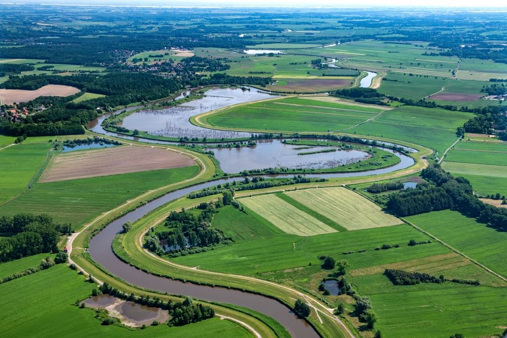 Luftaufnahme Kranenburg - Renaturierung und Überflutungsgebiete der Oste in Kranenburg im Bundesland Niedersachsen, Deutschland
